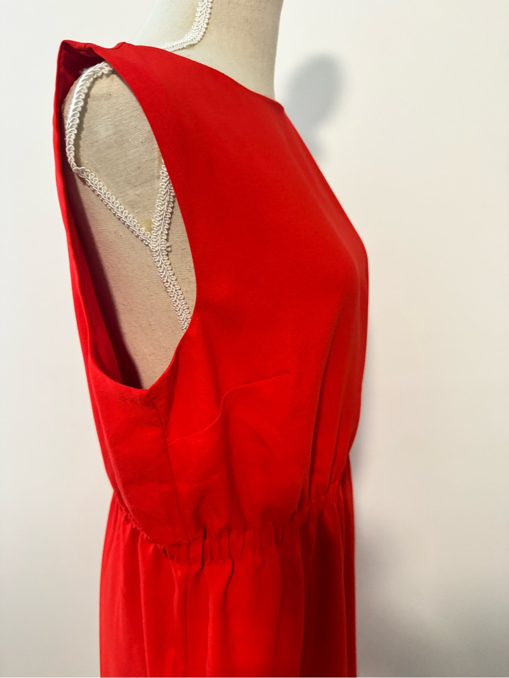 Ann Taylor NWT Classic Red Sleeveless Elastic-Waist Dress L - Picture 2 of 12